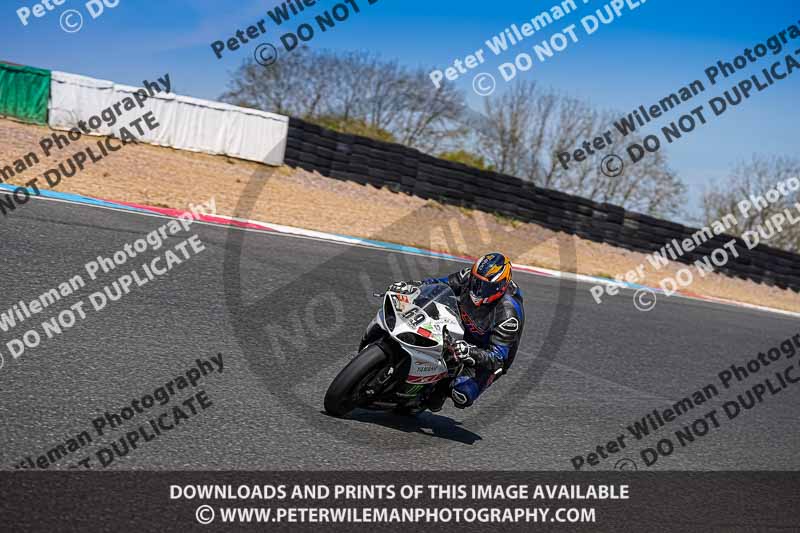 enduro digital images;event digital images;eventdigitalimages;mallory park;mallory park photographs;mallory park trackday;mallory park trackday photographs;no limits trackdays;peter wileman photography;racing digital images;trackday digital images;trackday photos